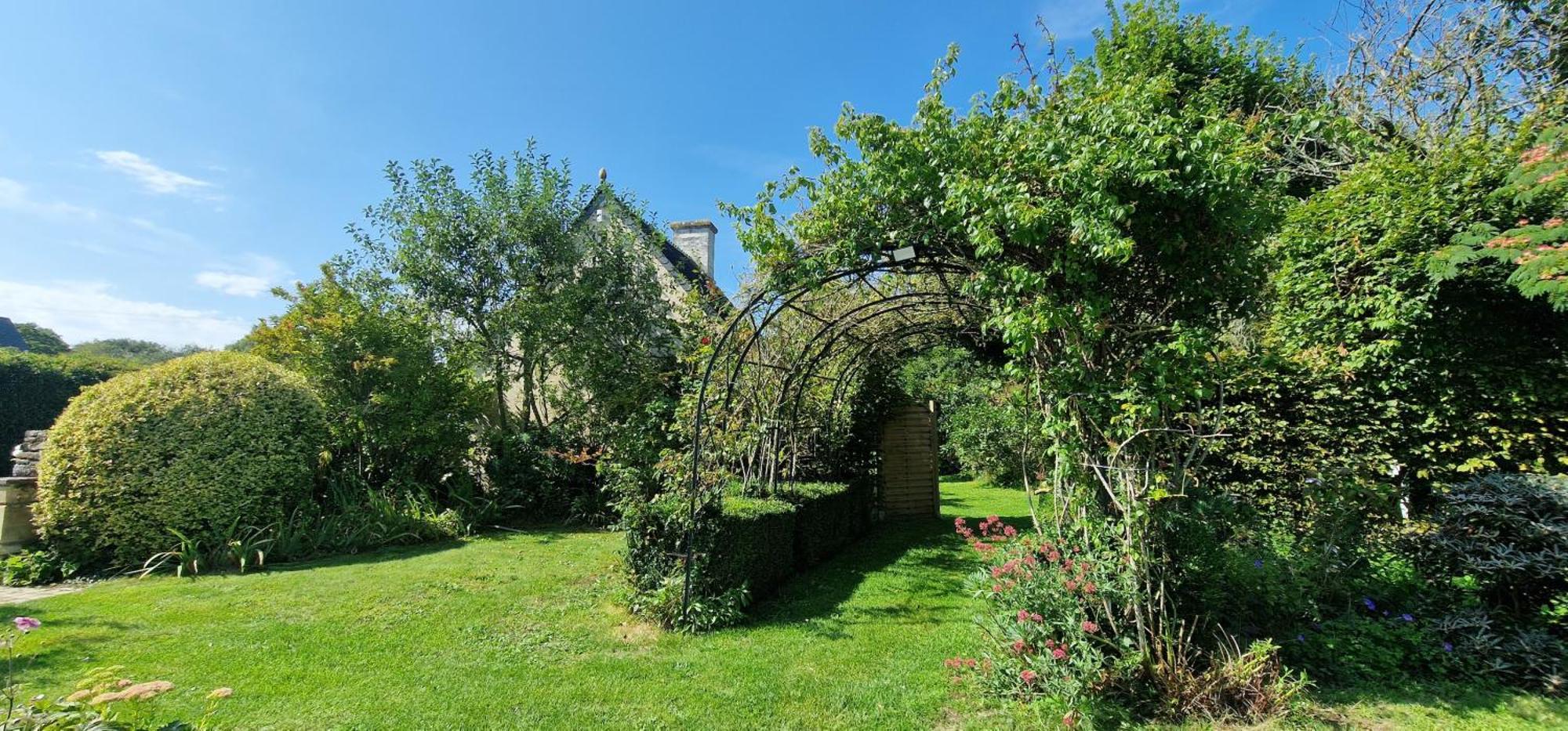 Le Manoir  Gite 4 Personnes Avec Piscine Et Bain Nordique Proche Des Plages Du Debarquement מראה חיצוני תמונה